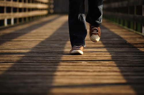 Marcher_Frank-Busch_Unsplash.jpg